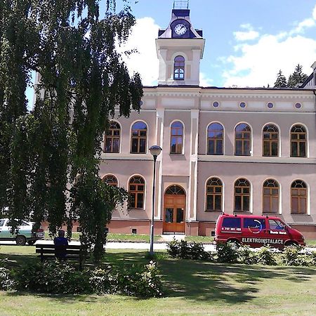 Stastna Trinactka Apartment Svoboda nad Úpou Exterior foto