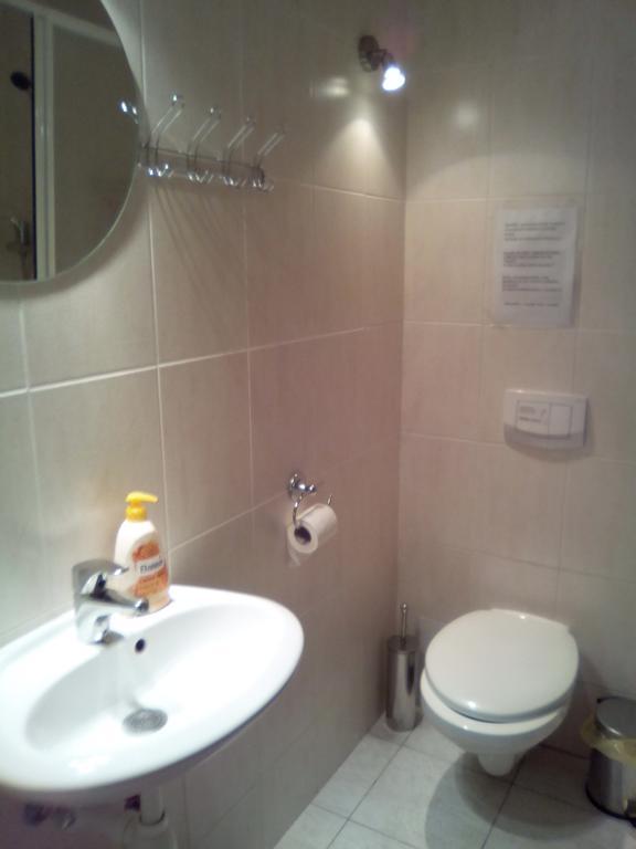 Stastna Trinactka Apartment Svoboda nad Úpou Exterior foto