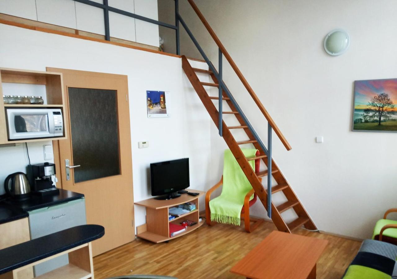 Stastna Trinactka Apartment Svoboda nad Úpou Exterior foto